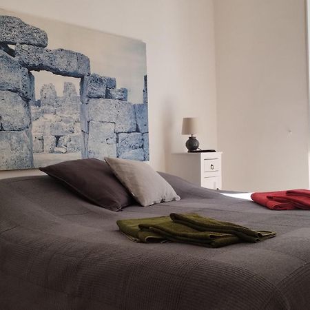 Route 64 Monopoli - East - Historic Center Apartment Bagian luar foto