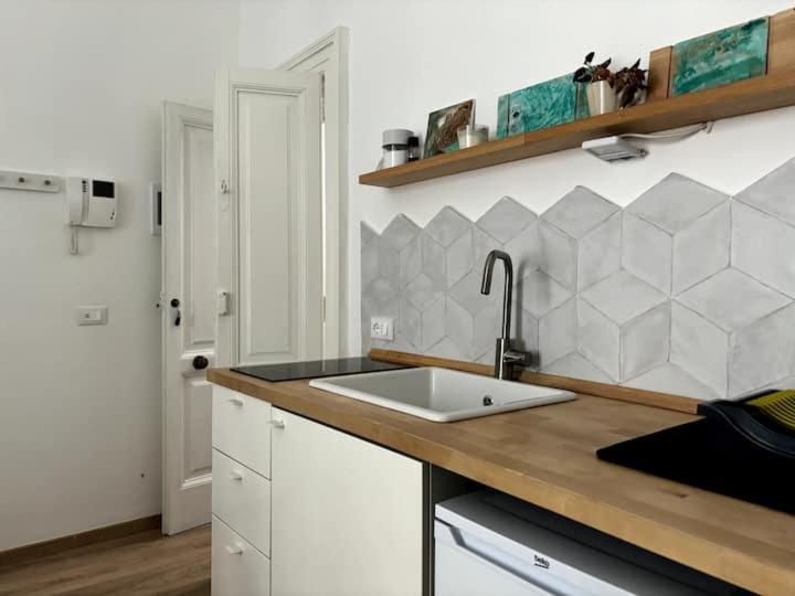 Route 64 Monopoli - East - Historic Center Apartment Bagian luar foto
